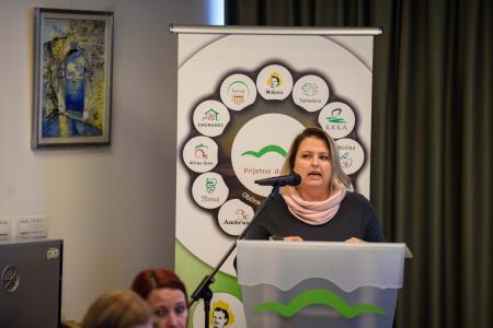 Iz 4. redne seje Občinskega sveta Občine Ivančna Gorica 18